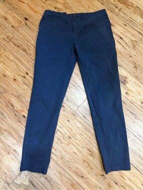 GAP Straight Leg Women's Jeans in Navy Blue